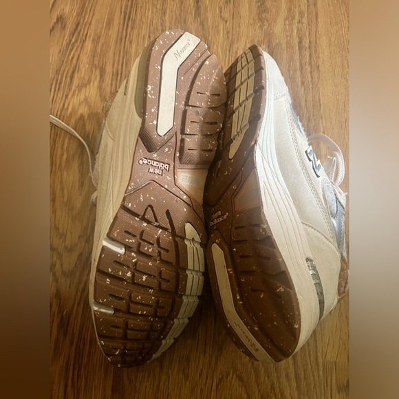 new balance 992 cork size 8 sporty athleisure cushion reflective revolve fp - Picture 6 of 13